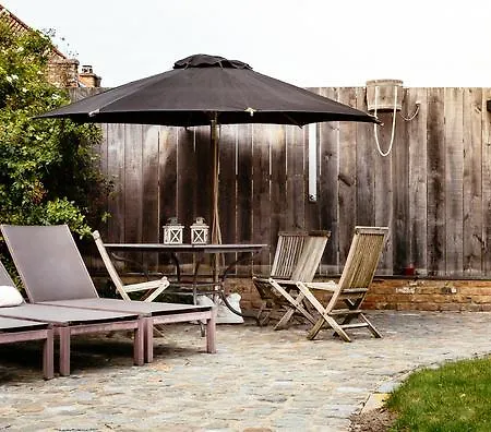 Holiday home Het Zwaluwnest Middelkerke